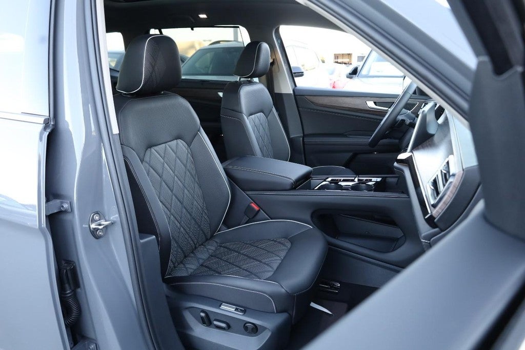 2026 Volkswagen Atlas 2.0T SEL Premium R-Line 4MOTION