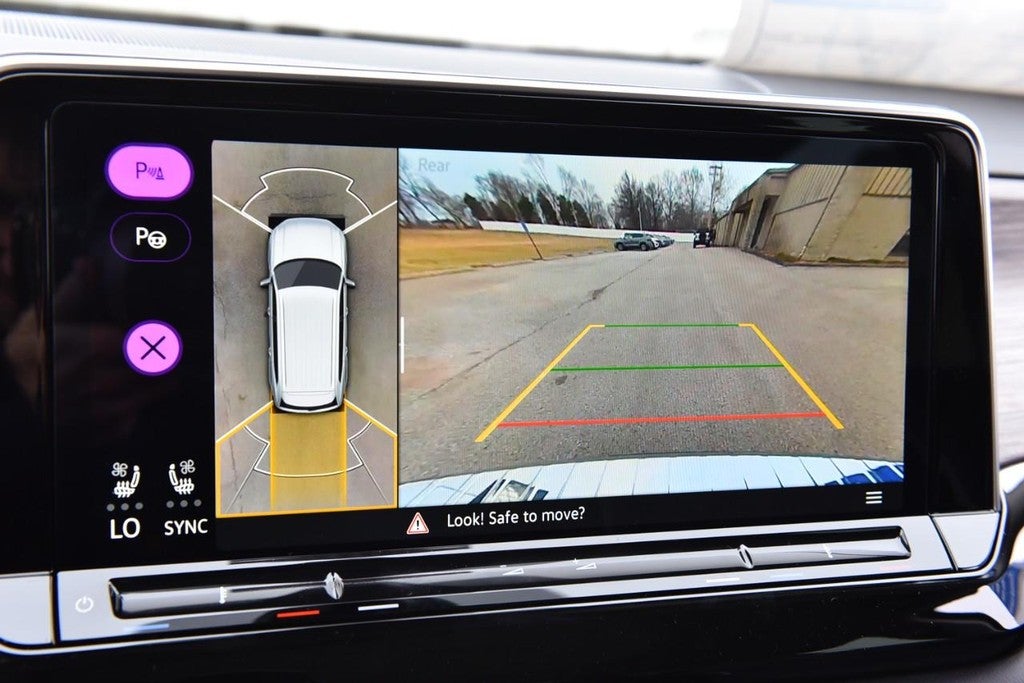 2026 Volkswagen Atlas 2.0T SEL Premium R-Line 4MOTION