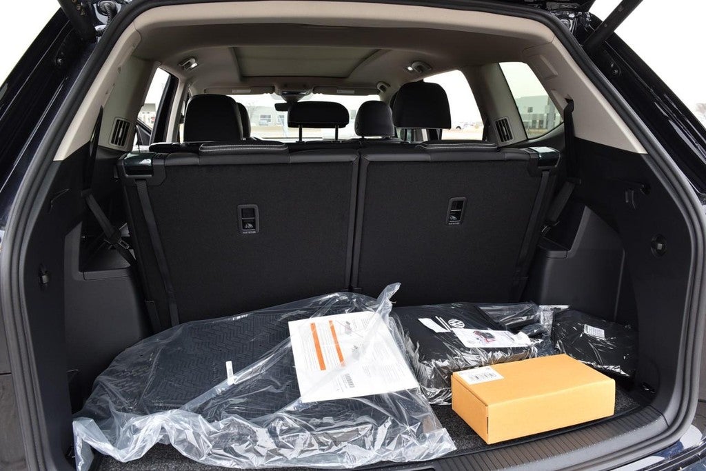 2026 Volkswagen Atlas 2.0T SEL Premium R-Line 4MOTION