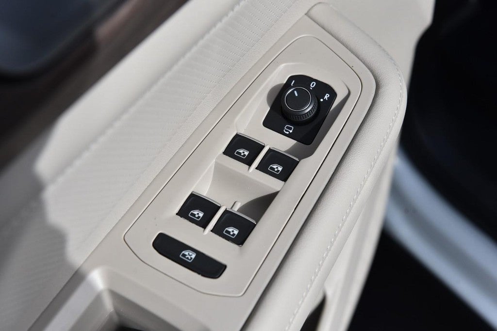 2026 Volkswagen Atlas 2.0T SEL Premium R-Line 4MOTION