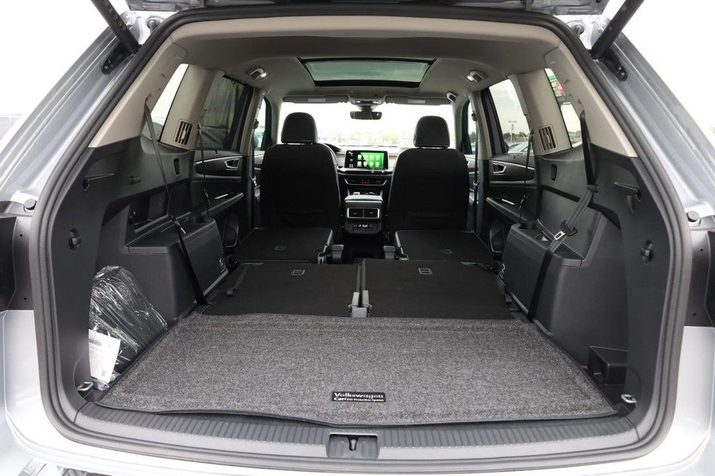 2026 Volkswagen Atlas 2.0T SEL Premium R-Line 4MOTION