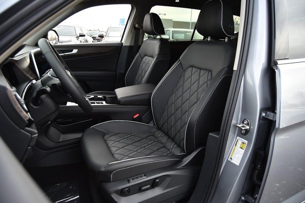 2026 Volkswagen Atlas 2.0T SEL Premium R-Line 4MOTION