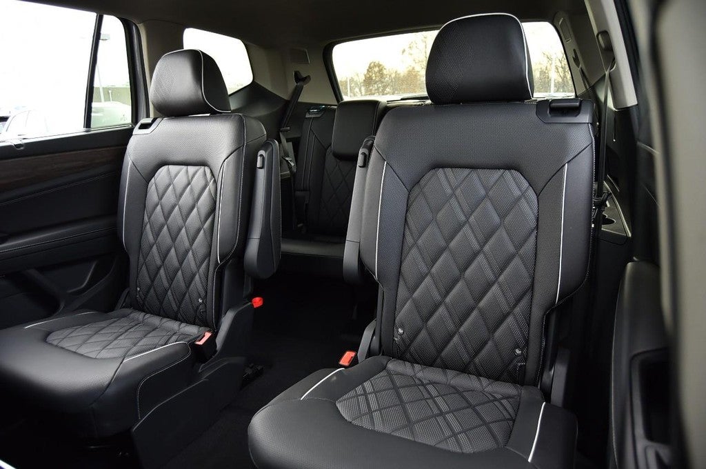 2026 Volkswagen Atlas 2.0T SEL Premium R-Line 4MOTION