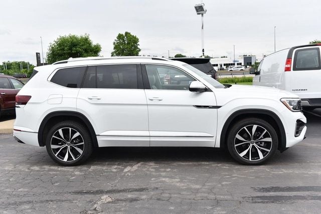 2024 Volkswagen Atlas 2.0T SEL Premium R-Line