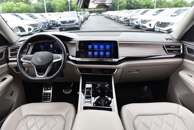 2024 Volkswagen Atlas 2.0T SEL Premium R-Line