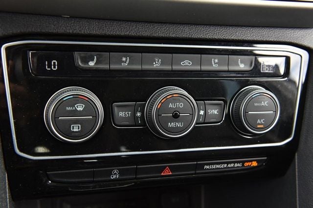 2022 Volkswagen Atlas 3.6L V6 SEL Premium R-Line