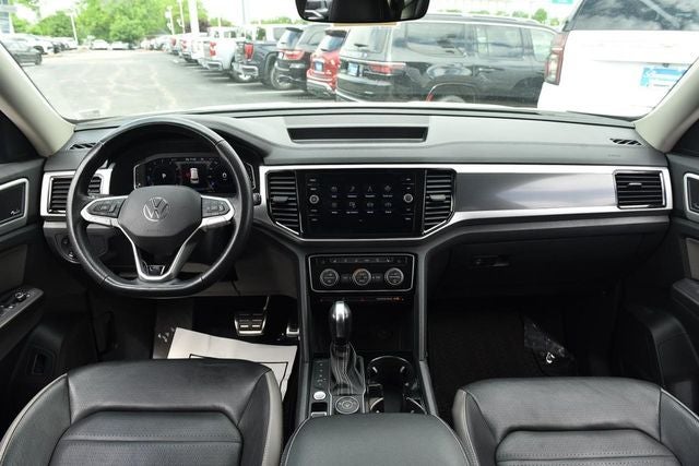 2022 Volkswagen Atlas 3.6L V6 SEL Premium R-Line