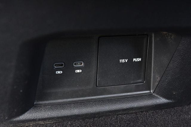 2023 Volkswagen Atlas 3.6L V6 SEL Premium R-Line
