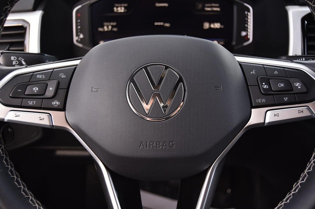 2023 Volkswagen Atlas Cross Sport 2.0T SE w/Technology 4MOTION