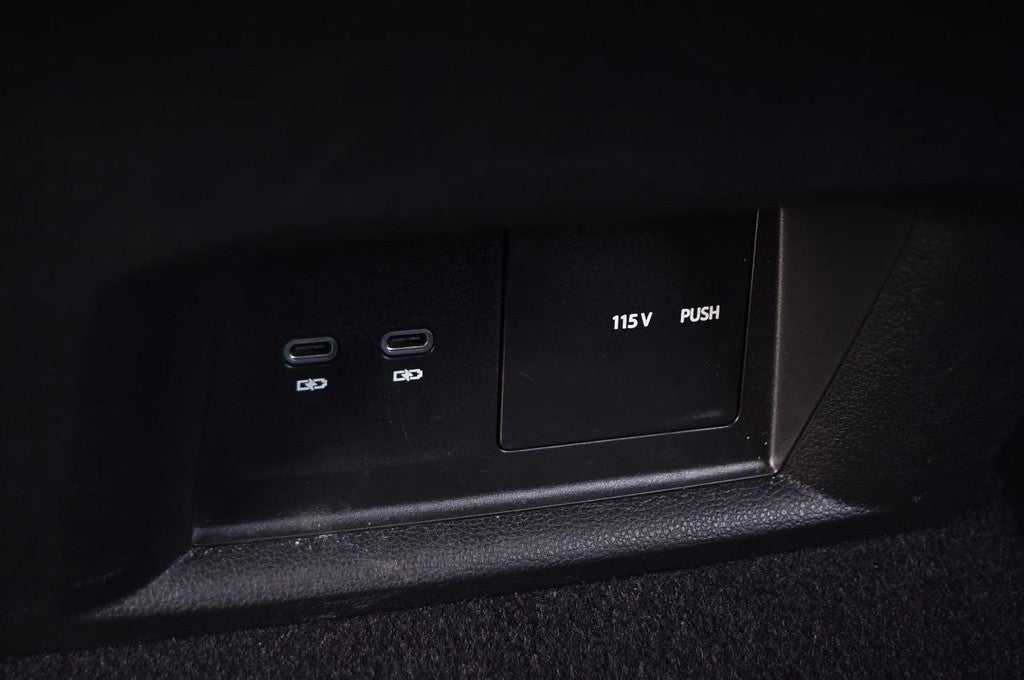 2023 Volkswagen Atlas Cross Sport 2.0T SE w/Technology 4MOTION