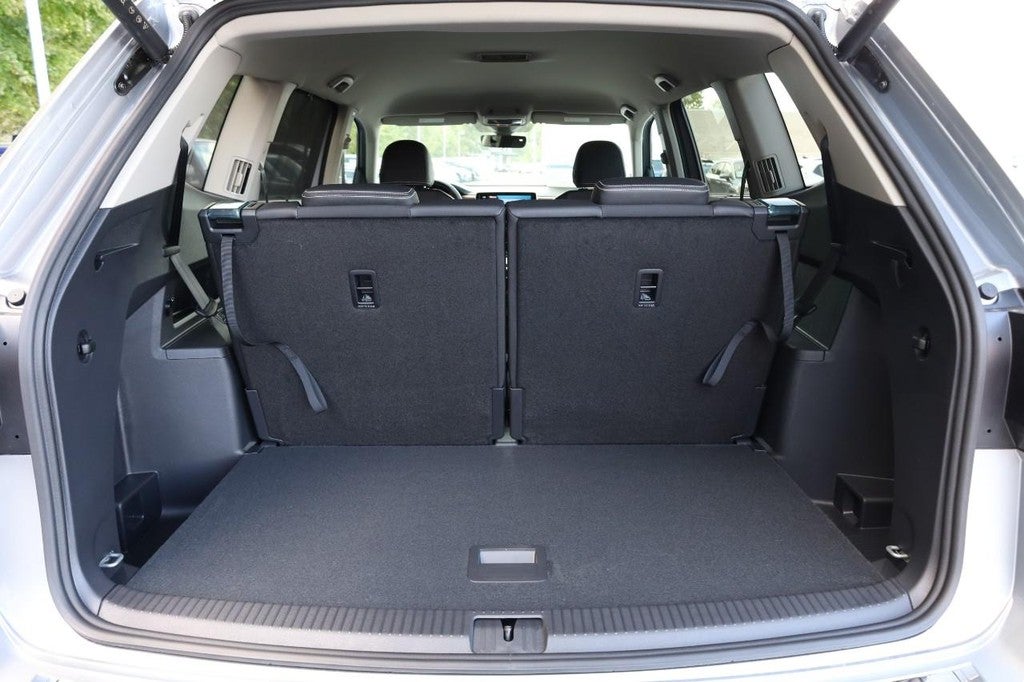 2026 Volkswagen Atlas 2.0T SE w/Technology 4MOTION