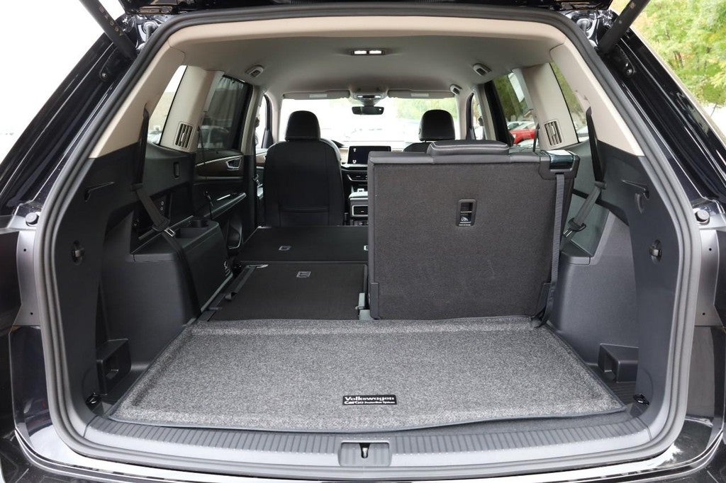 2026 Volkswagen Atlas 2.0T SE w/Technology 4MOTION