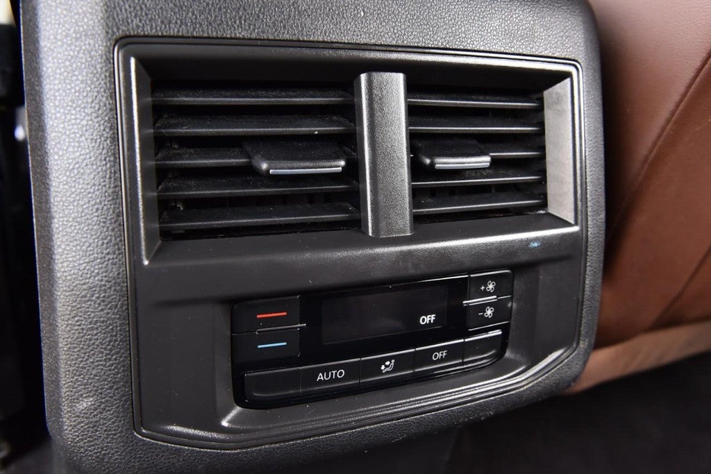 2022 Volkswagen Atlas 2.0T SE w/Technology 4MOTION