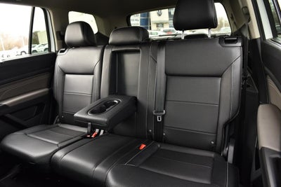 2023 Volkswagen Atlas 2.0T SE w/Technology 4MOTION