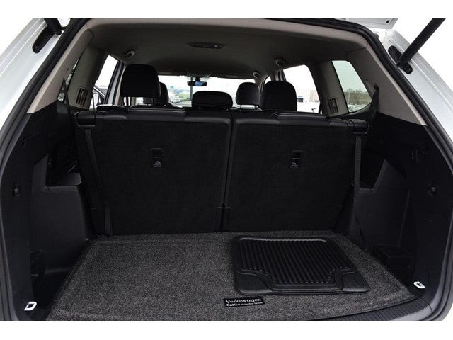 2023 Volkswagen Atlas 2.0T SE w/Technology 4MOTION