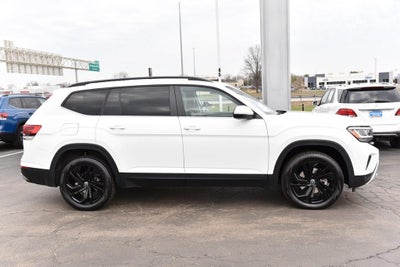 2023 Volkswagen Atlas 2.0T SE w/Technology 4MOTION