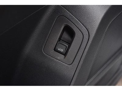 2023 Volkswagen Atlas 2.0T SE w/Technology 4MOTION