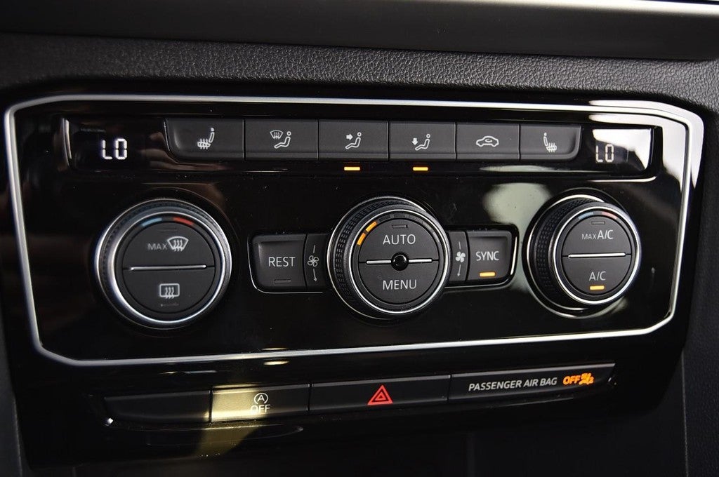 2023 Volkswagen Atlas 3.6L V6 SE w/Technology 4MOTION