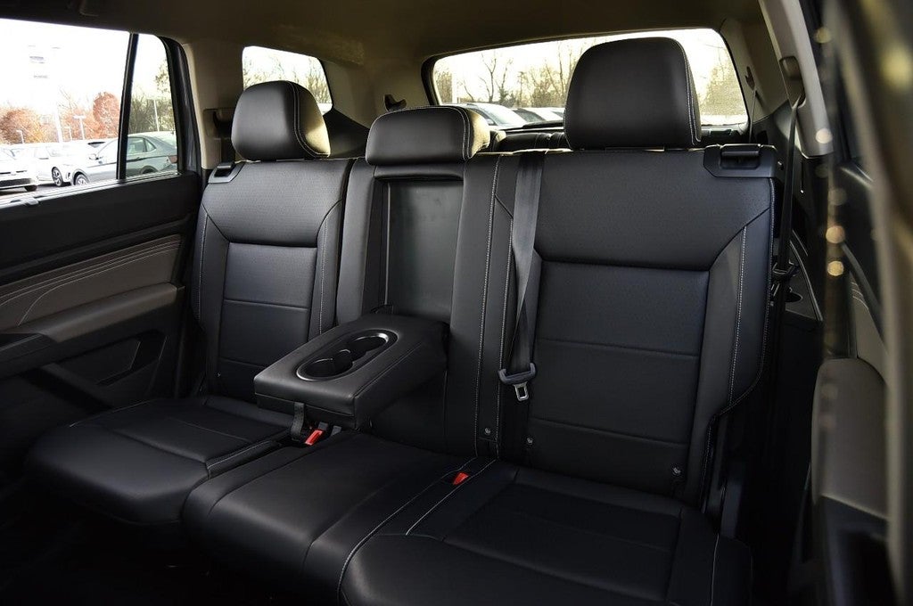 2023 Volkswagen Atlas 3.6L V6 SE w/Technology 4MOTION