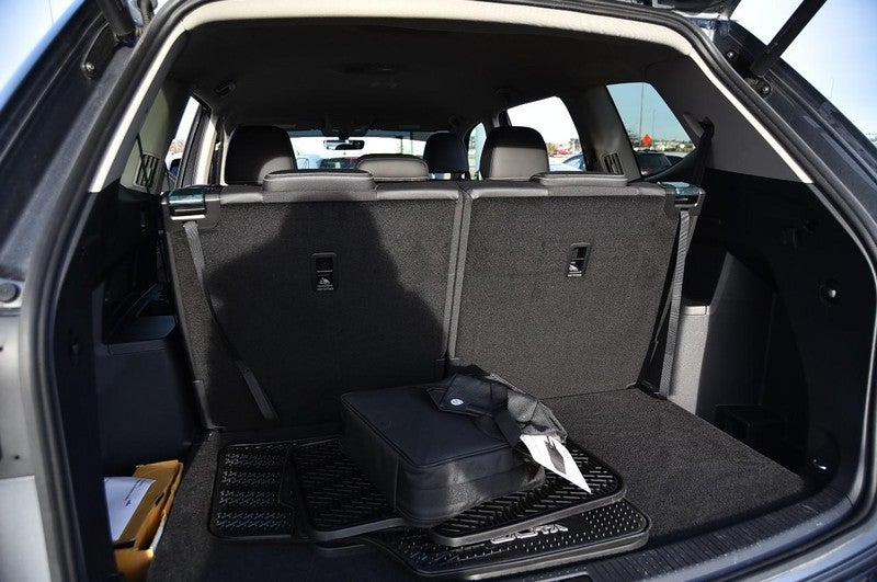 2023 Volkswagen Atlas 3.6L V6 SE w/Technology 4MOTION