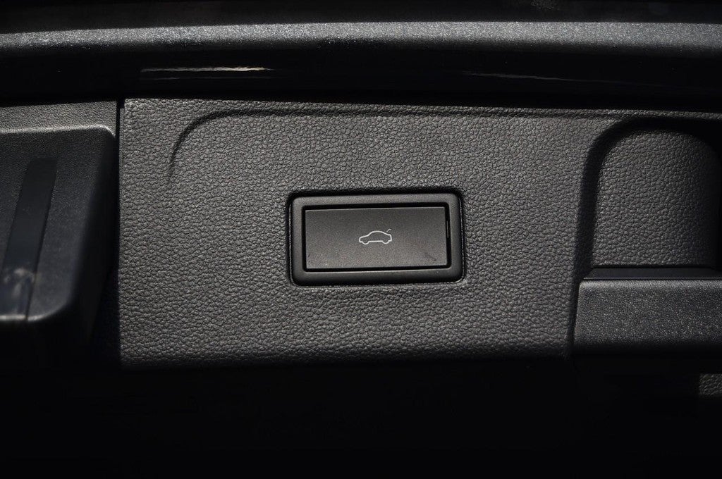 2023 Volkswagen Atlas 3.6L V6 SE w/Technology 4MOTION