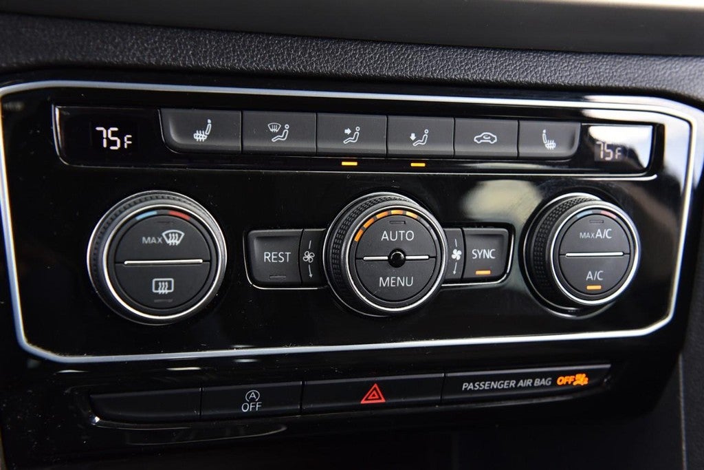 2023 Volkswagen Atlas 3.6L V6 SE w/Technology 4MOTION