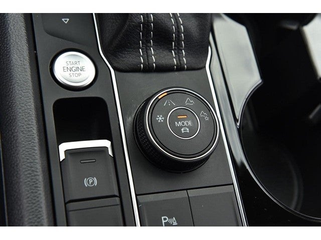 2023 Volkswagen Atlas 3.6L V6 SE w/Technology 4MOTION