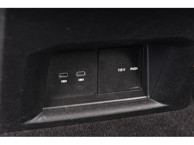 2023 Volkswagen Atlas 3.6L V6 SE w/Technology 4MOTION