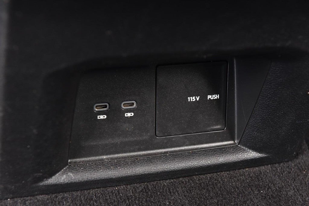 2023 Volkswagen Atlas 3.6L V6 SE w/Technology 4MOTION