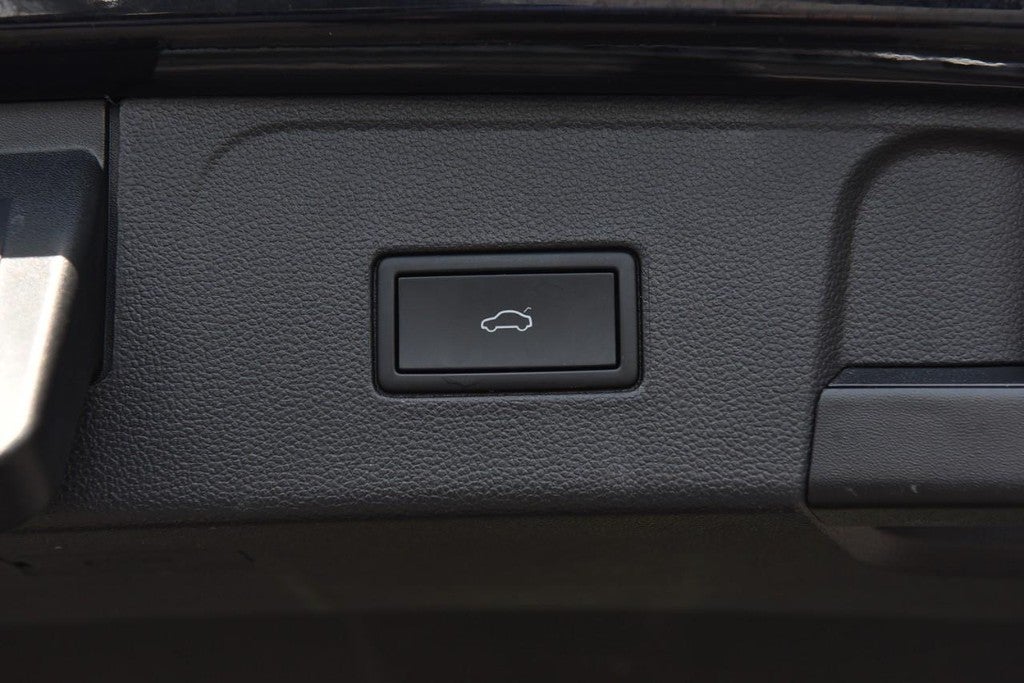 2023 Volkswagen Atlas 3.6L V6 SE w/Technology 4MOTION