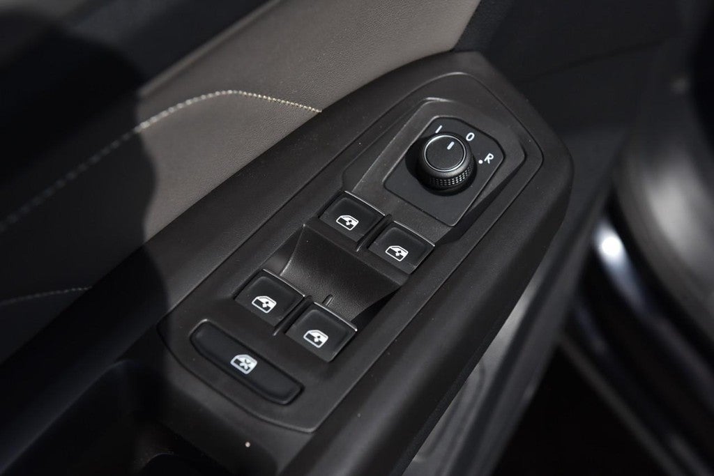 2023 Volkswagen Atlas 3.6L V6 SE w/Technology 4MOTION