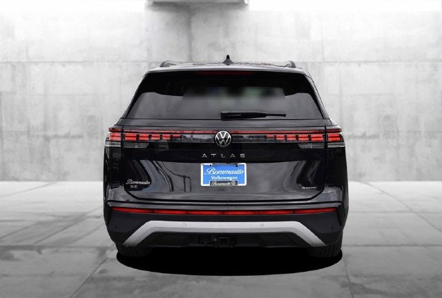 2027 Volkswagen Atlas 2.0T SE w/ Technology