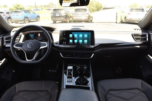 2025 Volkswagen Atlas Cross Sport 2.0T SE w/Technology