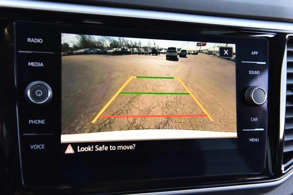 2023 Volkswagen Atlas Cross Sport 3.6L V6 SE w/Technology FWD