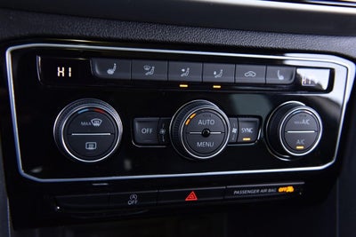 2023 Volkswagen Atlas Cross Sport 3.6L V6 SE w/Technology FWD