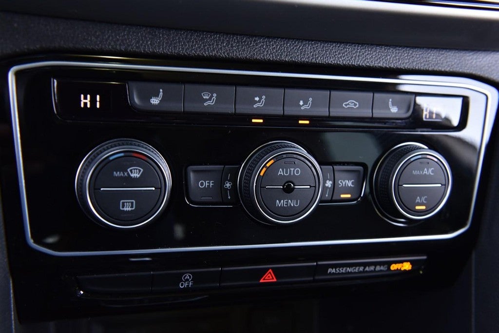 2023 Volkswagen Atlas Cross Sport 3.6L V6 SE w/Technology FWD