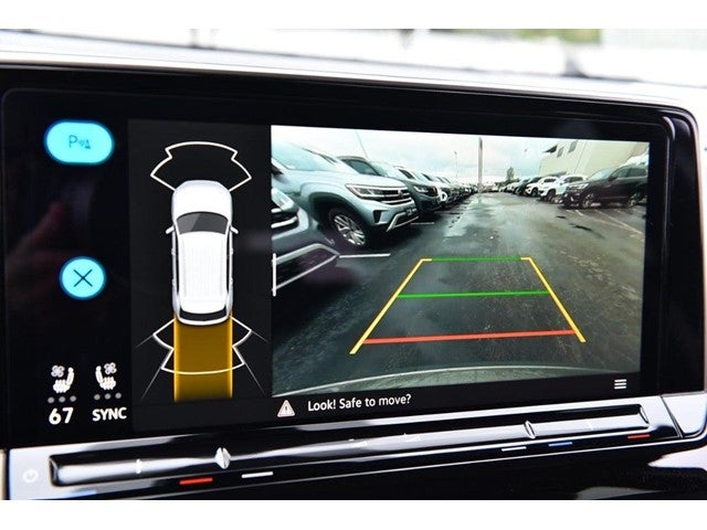 2025 Volkswagen Atlas Cross Sport 2.0T SE w/Technology FWD