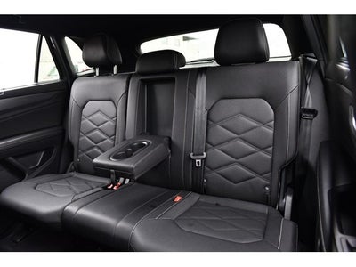 2025 Volkswagen Atlas Cross Sport 2.0T SE w/Technology FWD