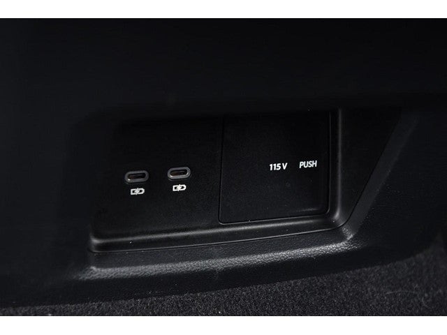 2025 Volkswagen Atlas Cross Sport 2.0T SE w/Technology FWD