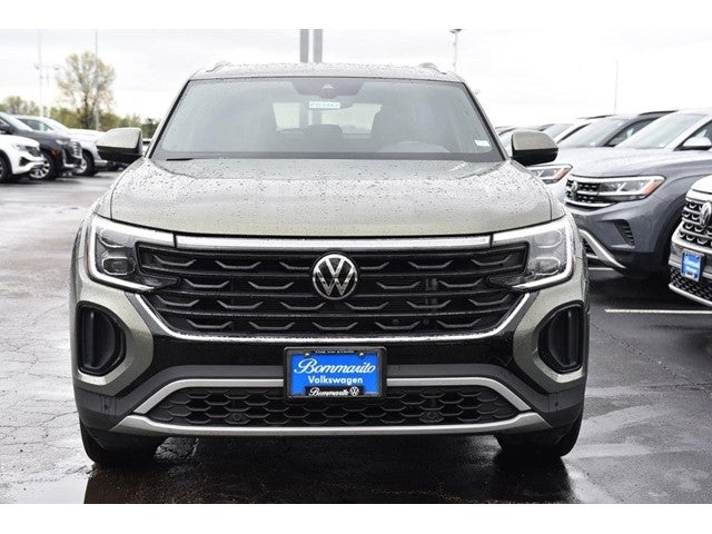 2025 Volkswagen Atlas Cross Sport 2.0T SE w/Technology FWD