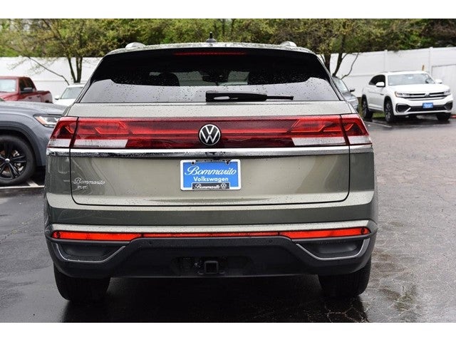 2025 Volkswagen Atlas Cross Sport 2.0T SE w/Technology FWD