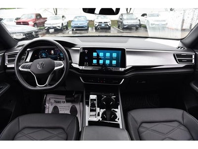 2025 Volkswagen Atlas Cross Sport 2.0T SE w/Technology FWD