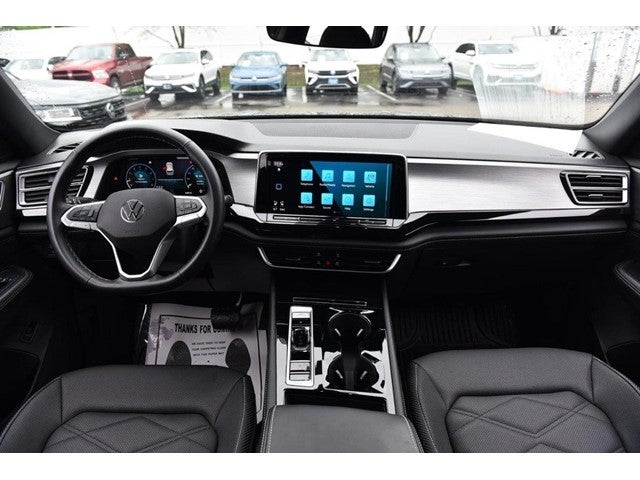 2025 Volkswagen Atlas Cross Sport 2.0T SE w/Technology FWD
