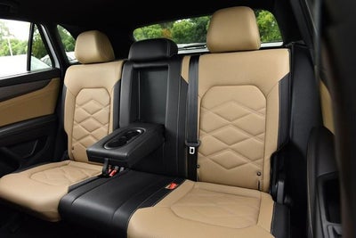 2025 Volkswagen Atlas Cross Sport 2.0T SE w/Technology