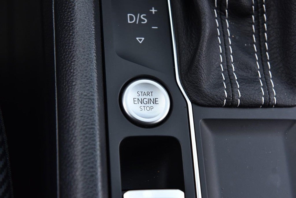 2023 Volkswagen Atlas Cross Sport 3.6L V6 SE w/Technology FWD