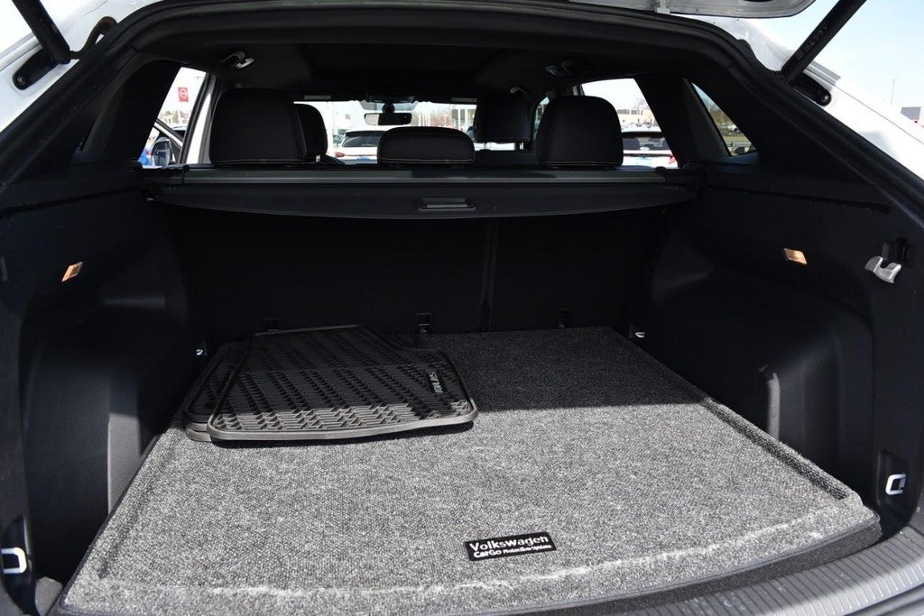 2023 Volkswagen Atlas Cross Sport 3.6L V6 SE w/Technology FWD