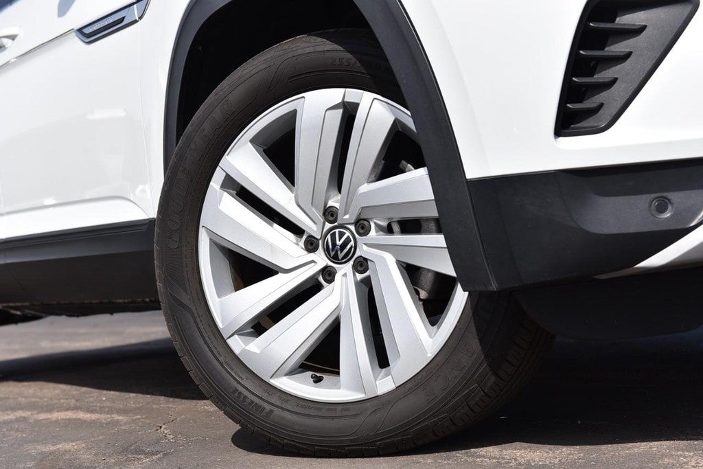 2023 Volkswagen Atlas Cross Sport 3.6L V6 SE w/Technology FWD