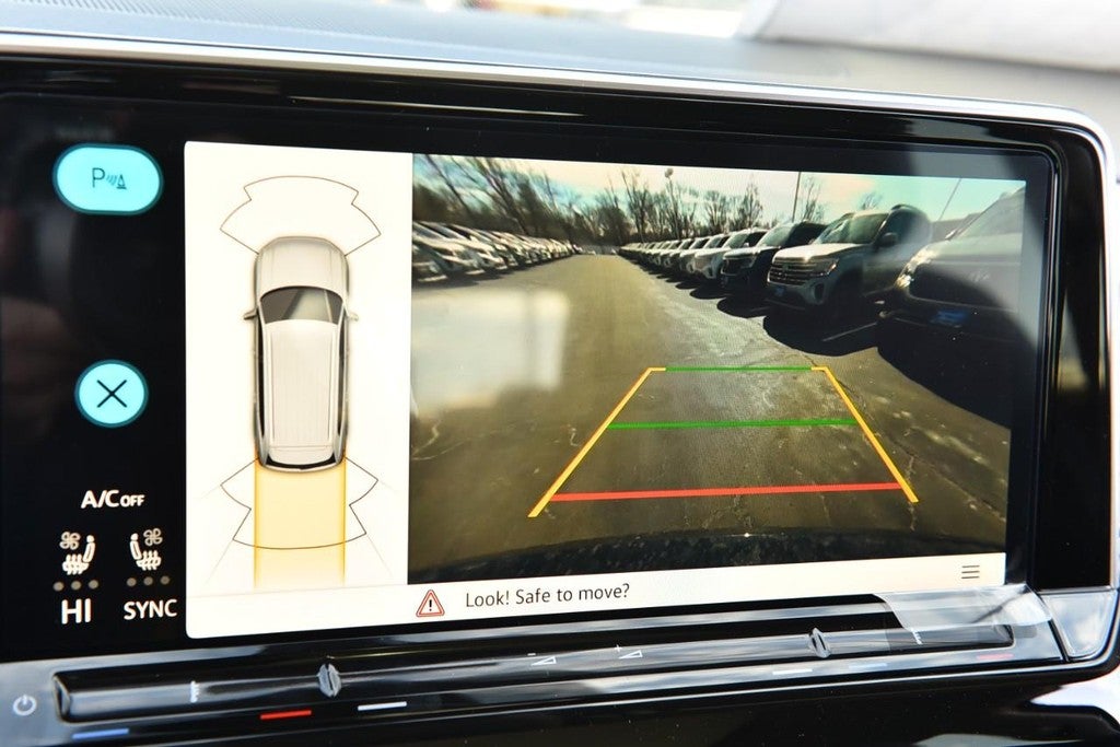 2026 Volkswagen Atlas 2.0T SE w/Technology FWD