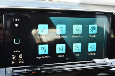 2026 Volkswagen Atlas 2.0T SE w/Technology FWD