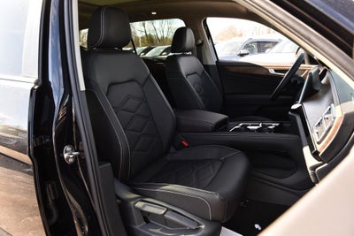 2026 Volkswagen Atlas 2.0T SE w/Technology FWD